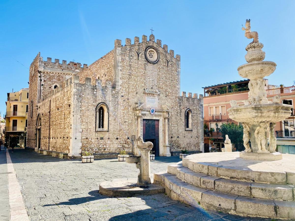 Longo Suites Taormina Exterior photo