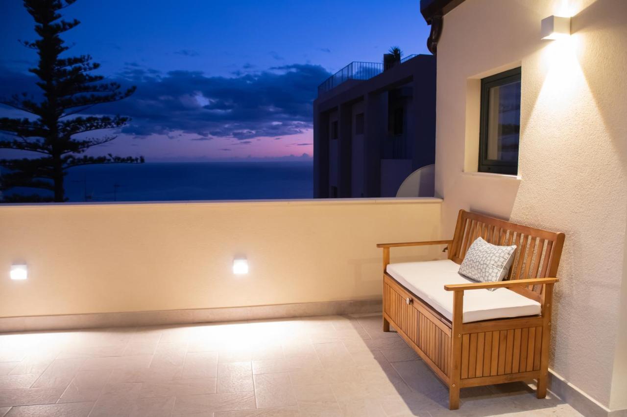 Longo Suites Taormina Exterior photo